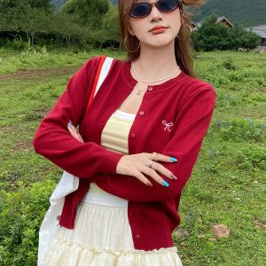 Women's Embroidered Round Neck Knit Cardigan 2026 Early Autumn Long Sleeve Sweater